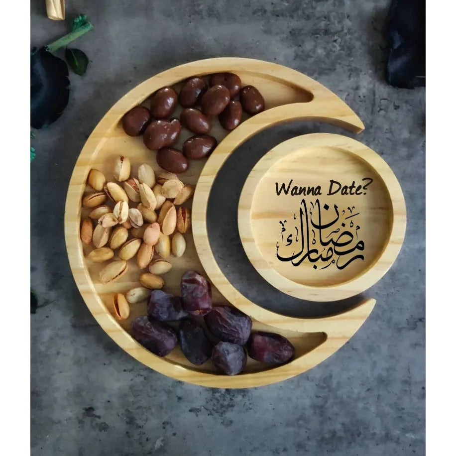 Wanna Date?’ Crescent Moon Ramadan Tray – Arabic Calligraphy Serving Dish for Eid and Iftar - Arabic Vibes by Rolla